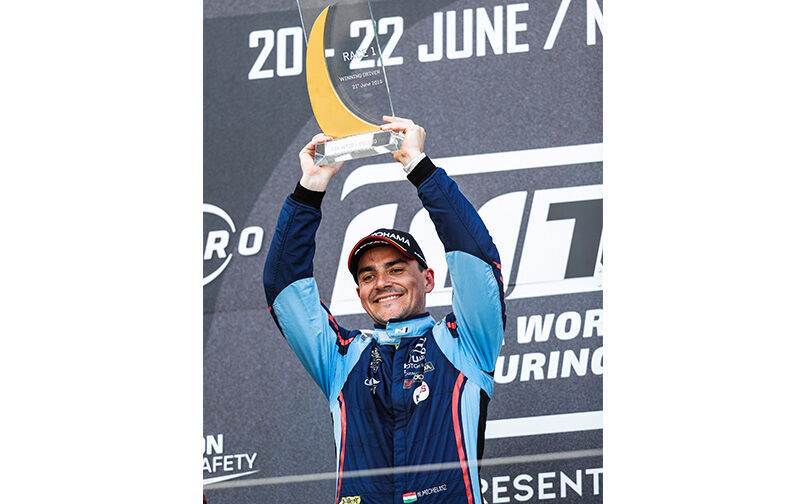 BRC Racing Team Celebrates Victory with i30 N TCR | Hyundai N -02