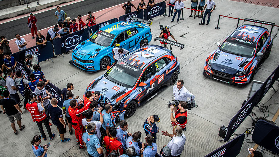 celebrations-in-china-list.jpg BRC Racing Team Celebrating a Race Win in China | Hyundai N -01