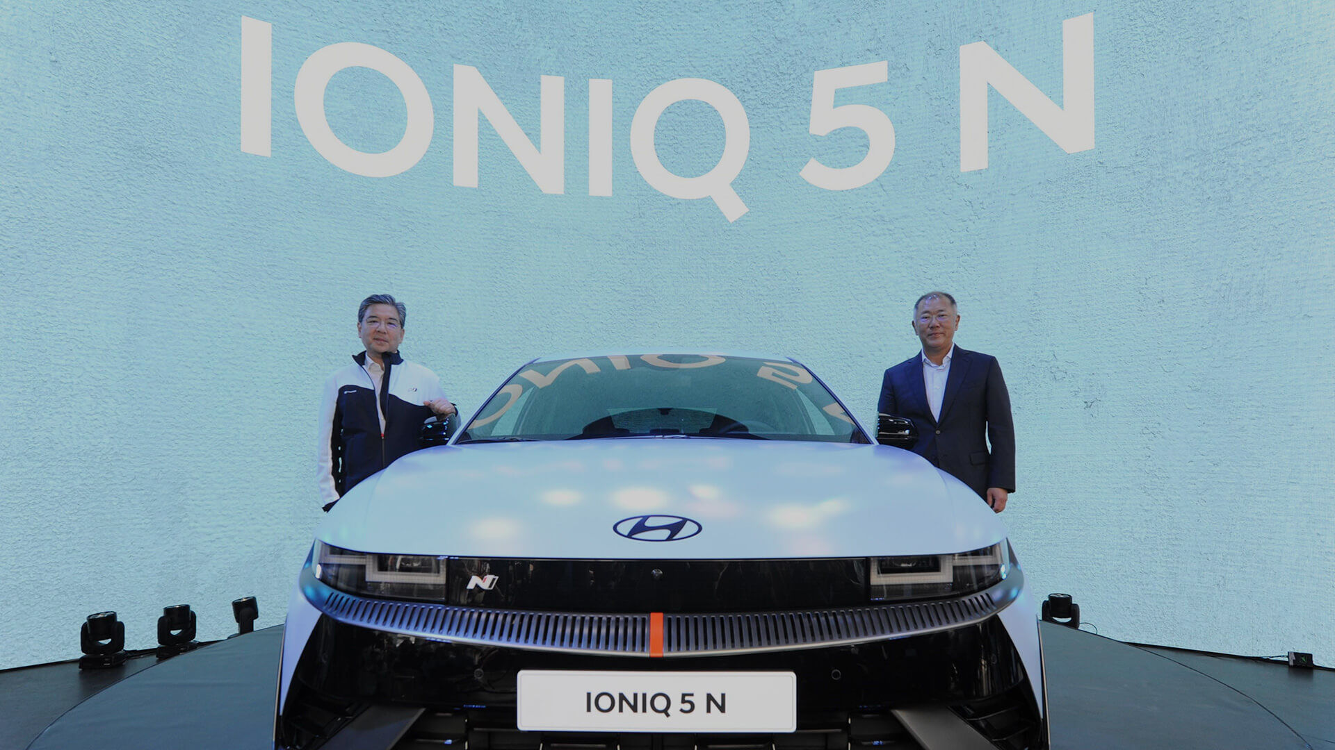 Ioniq 5 launch top