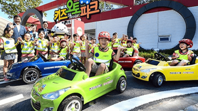 Kids' safe driving academy