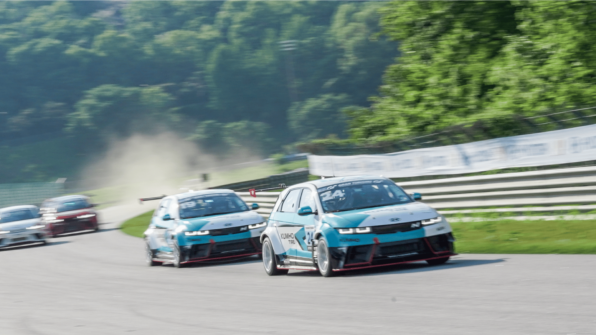 6 라운드 포스터 클린