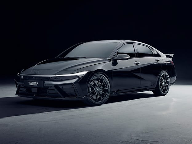 ELANTRA N MONOCHROME Front Quarter