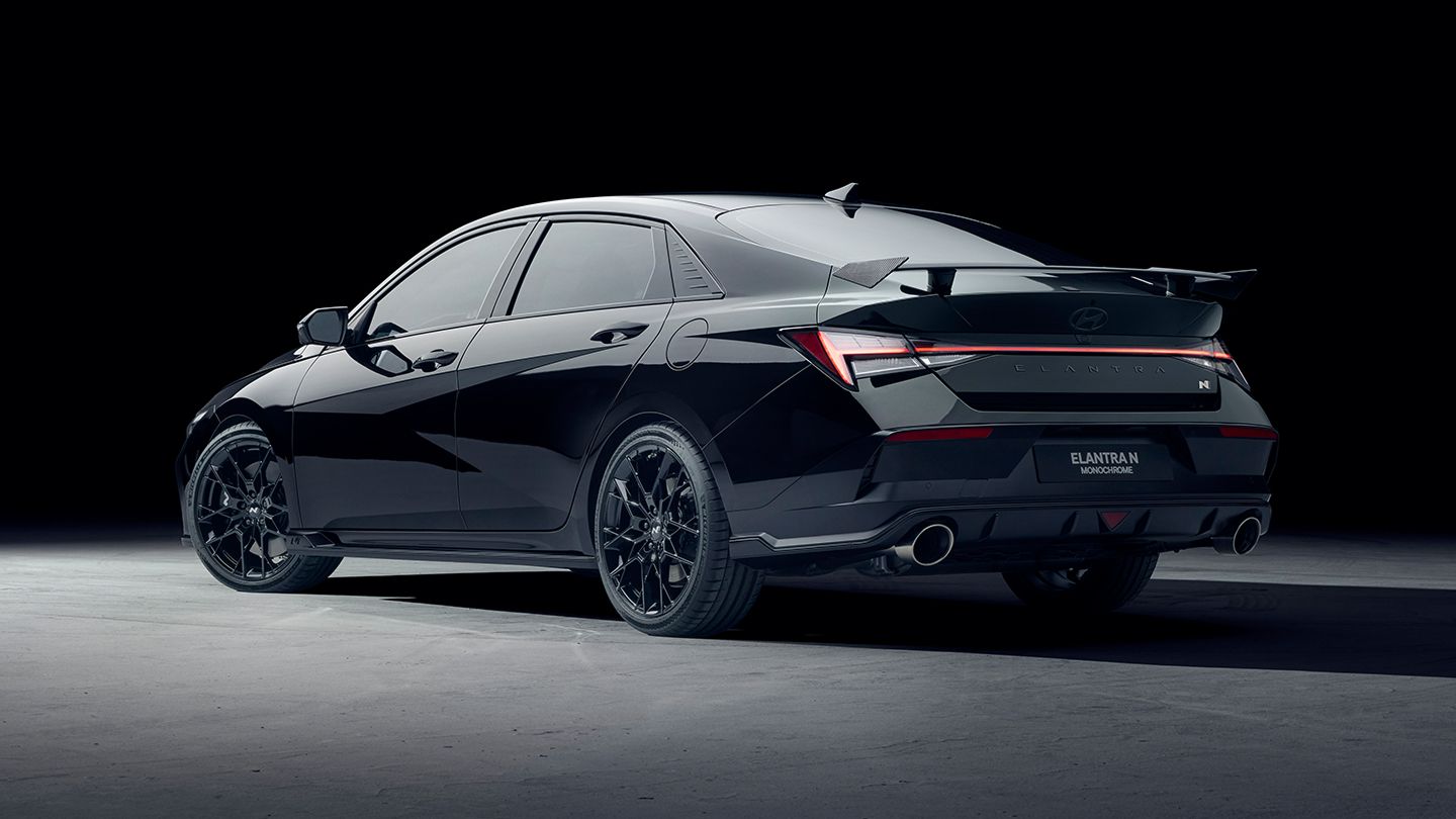 ELANTRA N MONOCHROME Rear Quarter