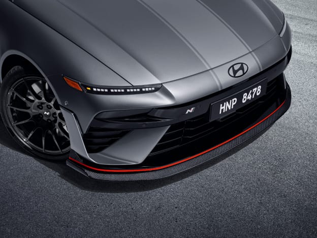 Carbon Fiber Body-kit  01