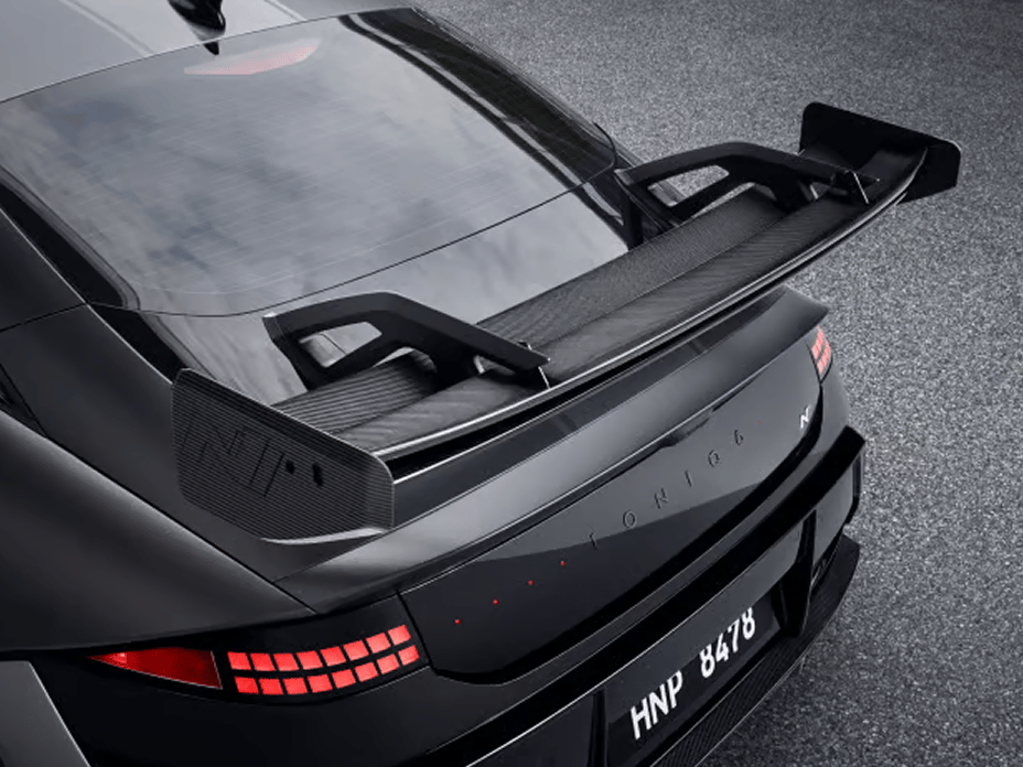 Carbon Fiber Rear Wing Spoiler