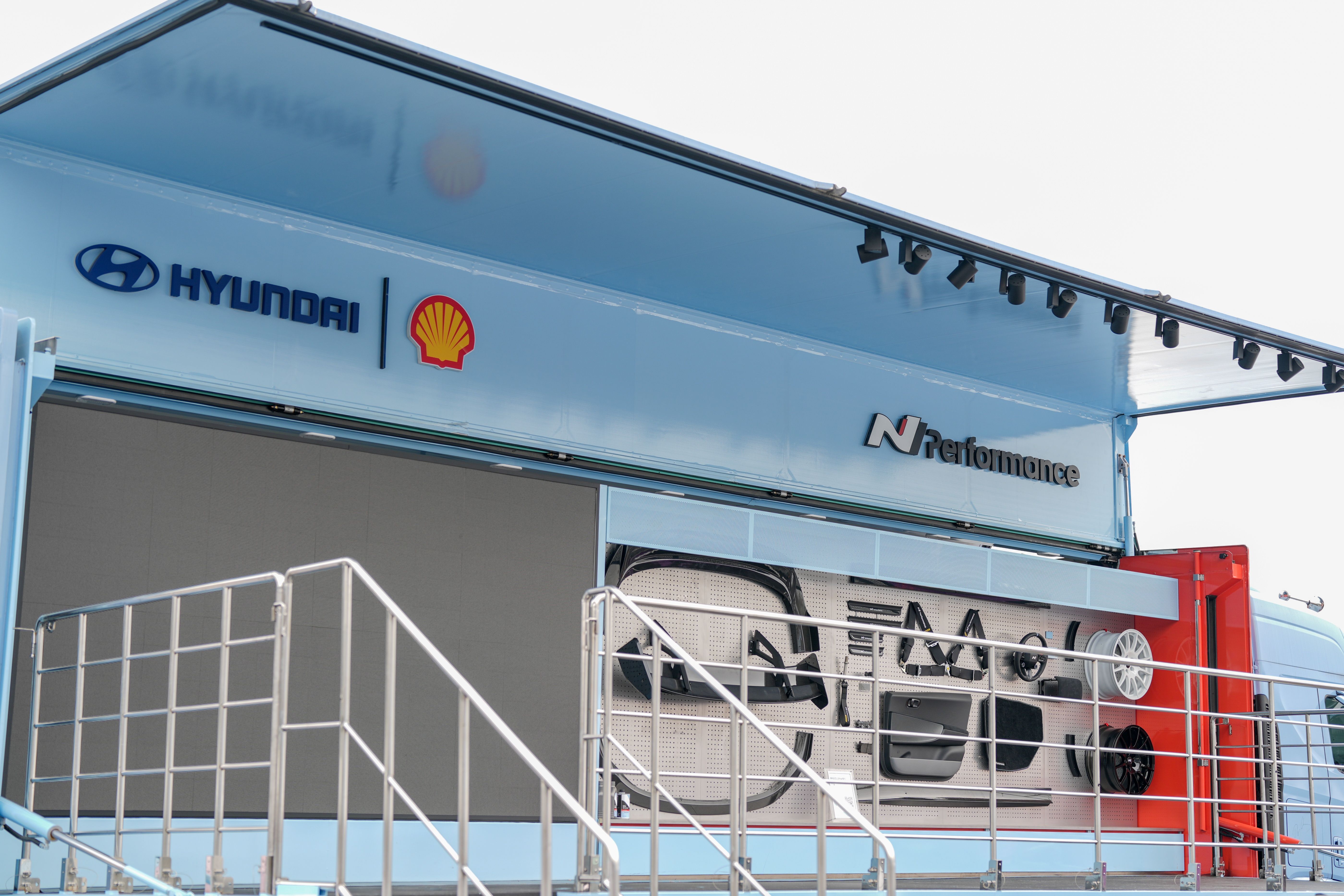 N 퍼포먼스 트럭